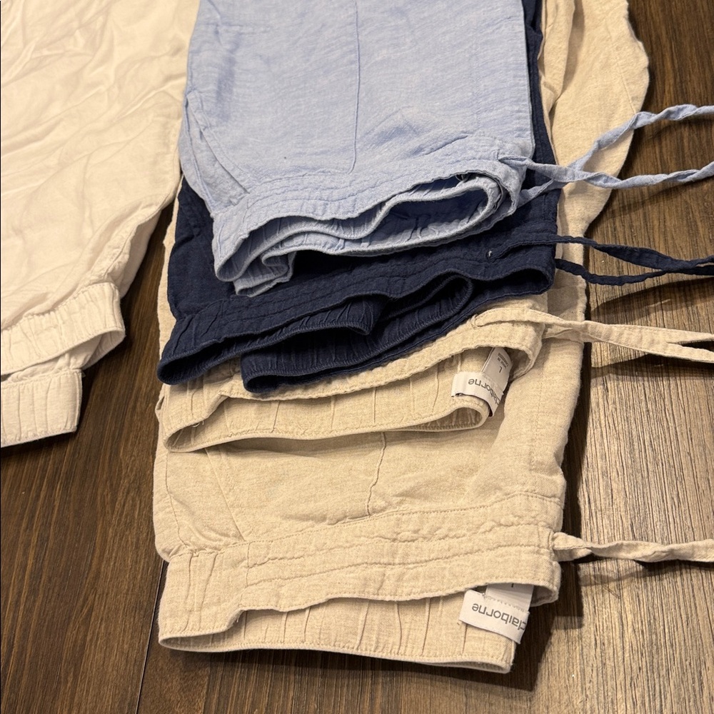 4 Large, Liz Claiborne, linen/cotton crops:1 L Cynthia Rowley Linen crops:5 pr